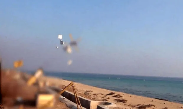 سپاه پهپادهای جدید خود را در تنگه هرمز رو کرد