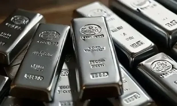 قیمت نقره امروز دوشنبه ۲۷ بهمن ۱۴۰۴ به دلار و تومان