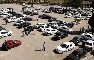 سقوط سنگین قیمت خودروهای پرفروش در بازار/ قیمت این خودرو ۱۴۰ میلیون تومان ریخت + جدول سقوط سنگین قیمت خودروهای پرفروش در بازار/ قیمت این خودرو ۱۴۰ میلیون تومان ریخت + جدول