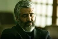 تنش در دادگاه پژمان جمشیدی/ مادر متهم پژمان را نفرین کرد