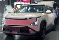 اعلام قیمت نجومی برای کیا EV5 در ایران