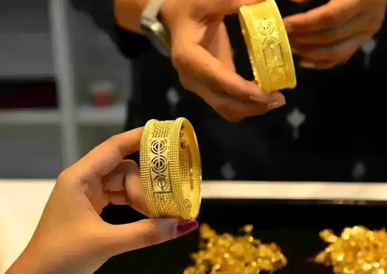 آخرین قیمت طلای ۱۸ عیار امروز دوشنبه ۲۷ بهمن ۱۴۰۴ / ریزش شدید قیمت‌ها آغاز شد + جدول
