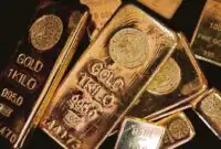 پشت پرده کاهش طلا / نگرانی سرمایه‌گذاران بالا گرفت