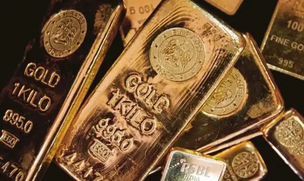 پشت پرده کاهش طلا / نگرانی سرمایهگذاران بالا گرفت پشت پرده کاهش طلا / نگرانی سرمایهگذاران بالا گرفت