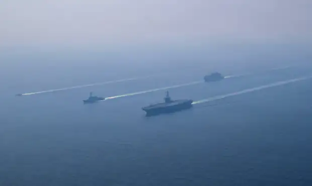 مذاکرات حساس هستهای آمریکا و ایران در ژنو؛ آرایش نظامی و دیپلماسی همزمان مذاکرات حساس هستهای آمریکا و ایران در ژنو؛ آرایش نظامی و دیپلماسی همزمان