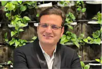 سه فعال سیاسی اصلاحطلب با قرار وثیقه آزاد شدند سه فعال سیاسی اصلاحطلب با قرار وثیقه آزاد شدند