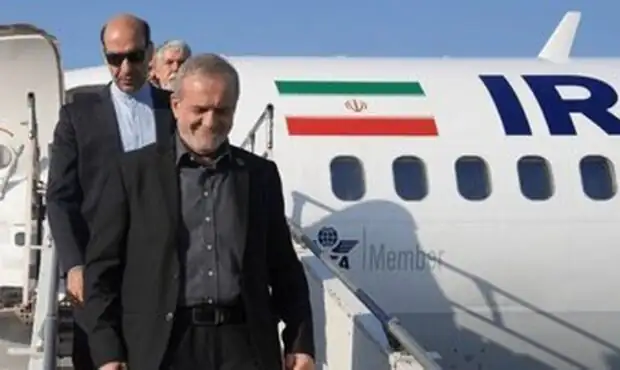 سفر کوتاه و غیررسمی پزشکیان به مشهد/ ماجرا چیست؟