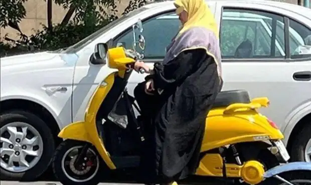 مشکل موتور سواری زنان چیست؟ / بانوان در انتظار یک ابلاغیه برای صدور گواهینامه