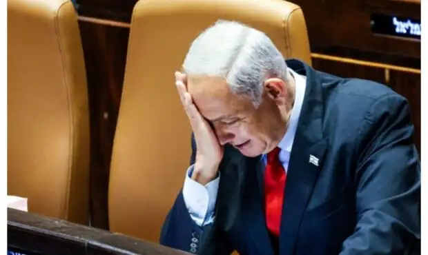 فشار شدید مقامات اسرائیل به نتانیاهو / باید از قدرت کناره‌گیری کنی!