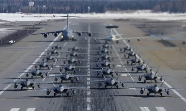 ۵۰ جنگنده آمریکایی راهی خاورمیانه شدند/ طی ۲۴ ساعت گذشته ۵۰ جنگنده آمریکایی راهی خاورمیانه شدند/ طی ۲۴ ساعت گذشته