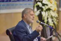 موشک‌های ایرانی آمریکا را مورد هدف قرار خواهند داد/ ناو آمریکایی را به اسارت می‌گیریم