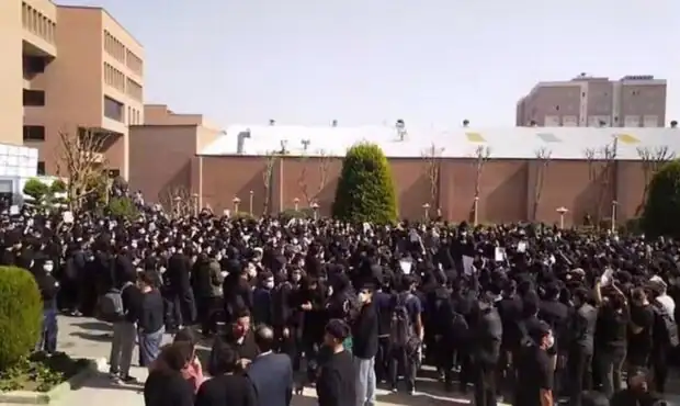 ارسال پیامک هشدار برای دانشجویان دانشگاه شریف و بهشتی + عکس