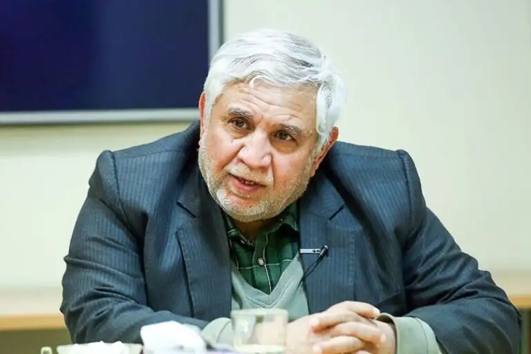 امکان توافق در مذاکرات فردا وجود دارد؛ مواضع ناهماهنگ آمریکایی‌ها عمدی است