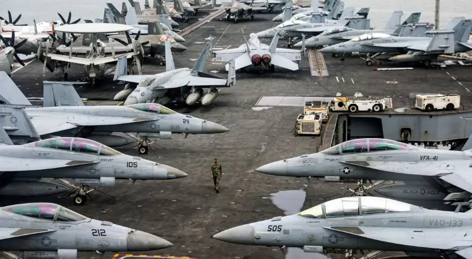 اسقرار هواپیمای نظامی آمریکایی پیش از مذاکرات ایران / ماجرا چیست؟