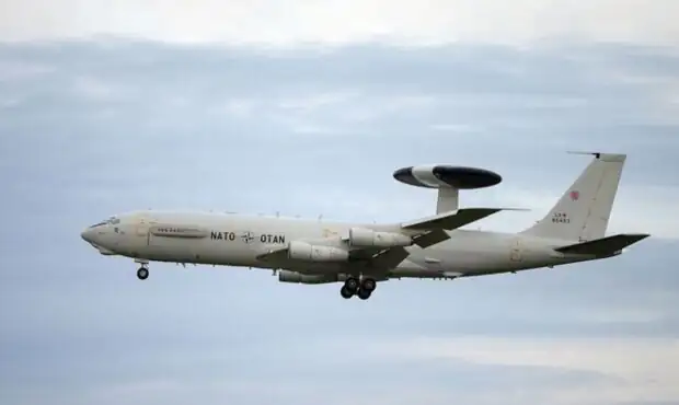 ناتو نظارت بر آسمان ایران را افزایش داد/ بجای نظارت بر روسیه