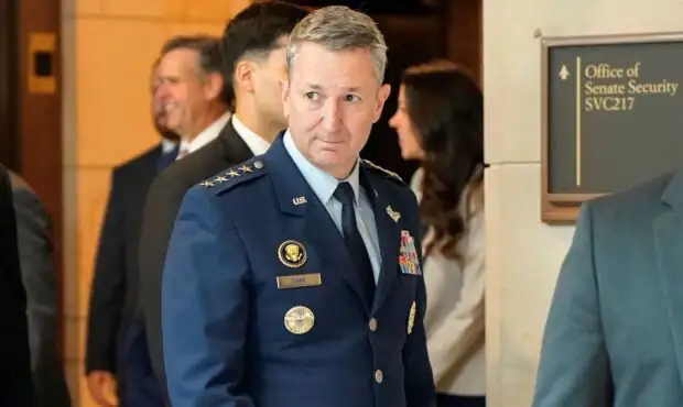 تضاد نگرانی‌های ارتش و خوشبینی ترامپ درمورد حمله به ایران/ در جلسه پنتاگون با ترامپ چه گذشت؟