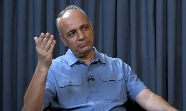 زیدآبادی: برخی منفعت خود را در شکست مذاکرات و آغاز جنگ می‌بینند