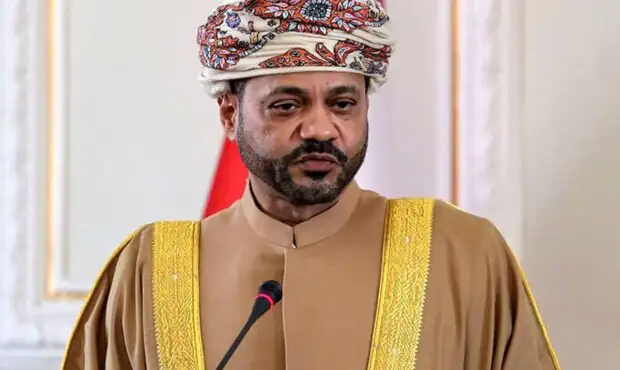 سفر غیرمنتظره میانجی مذاکرات ایران و آمریکا به واشنگتن/ ماجرا چیست؟