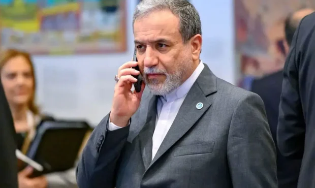 جزئیات تماس تلفنی عراقچی و وزیرخارجه عراق/ اعلام وضعیت فوق العاده در منطقه