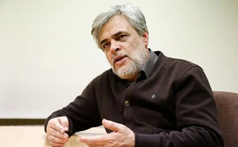 مهاجری از خجالت علیرضا دبیر درآمد/ هر کسی می‌تواند هر مدلی دوست دارد عزاداری کند