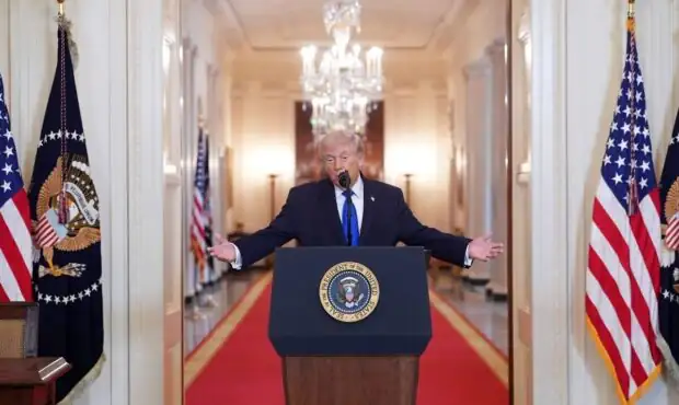 اولین پیام ترامپ پس از حمله آمریکا به ایران / از خانه‌هایتان خارج نشوید!