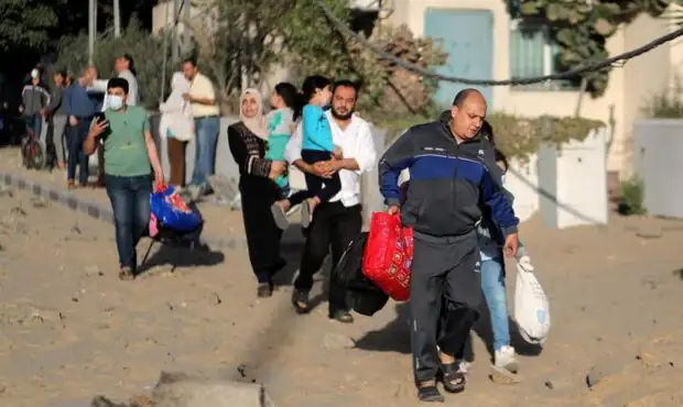 روایت گاردین از زمان‌بندی حمله آمریکا و اسرائیل