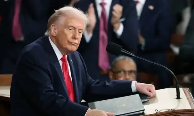 کاخ سفید: ترامپ اوضاع را زیر نظر دارد