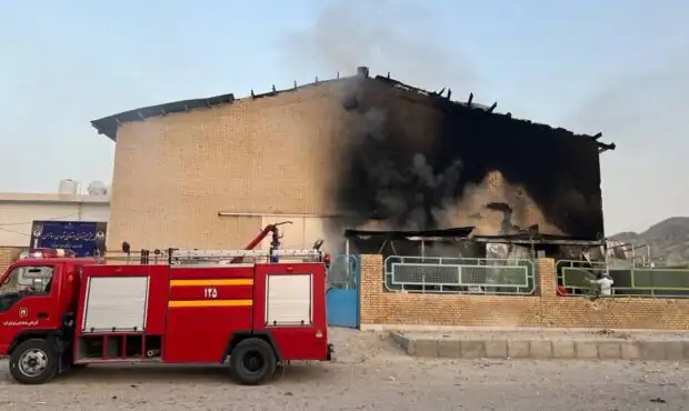 تصاویر دلخراش از مجروحان حمله آمریکا به سالن ورزشی در لامرد + عکس