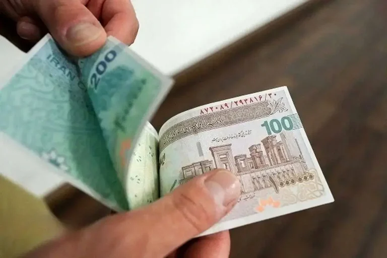 واریز ۱۰ میلیون تومانی به حساب مستمری بگیران