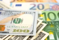 جدیدترین قیمت دلار در بازار آزاد امروز چهارشنبه ۶ اسفند ۱۴۰۴