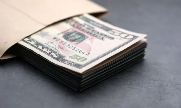 جدیدترین قیمت دلار در بازار آزاد امروز جمعه ۸ اسفند ۱۴۰۴