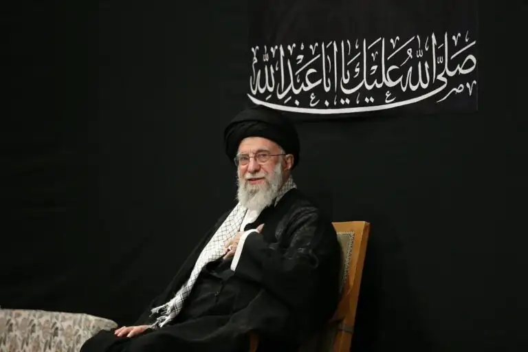 رهبر معظم انقلاب به شهادت رسید