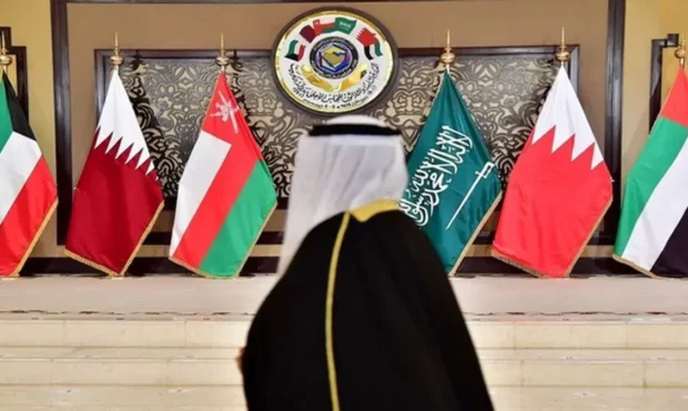 نشست اضطراری شورای همکاری خلیج فارس / جنگ پایان می‌یابد؟