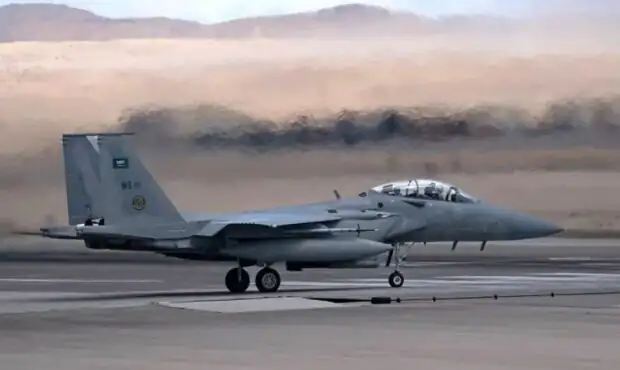 مهر تایید سنتکام بر سقوط جنگنده آمریکایی / ایران قدرت‌نمایی کرد