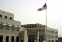 تعطیلی فوری سفارت آمریکا در کویت/ واشنگتن زنگ خطر جنگ را به صدا درآورد