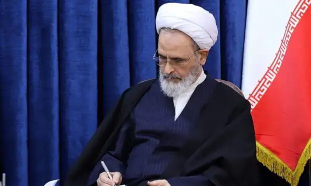 اولین پیام آیت الله اعرافی به مردم پس از حضور در شورای موقت رهبری