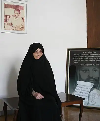 فوری/ همسر رهبر انقلاب به شهادت رسید