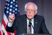 انتقاد سندرز از ترامپ / سیاست خارجی آمریکا را نتانیاهو تعیین می کند