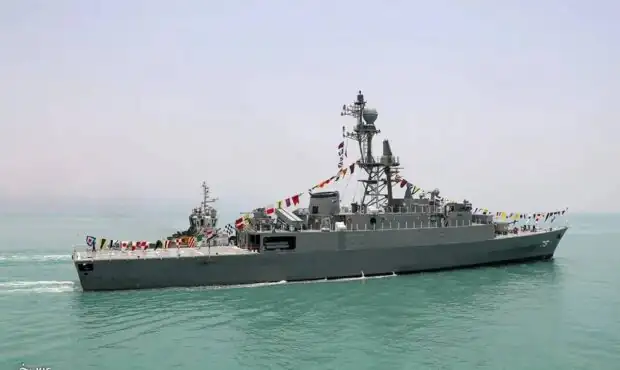 فوری/ کشتی ایرانی در اقیانوس هند غرق شد فوری/ کشتی ایرانی در اقیانوس هند غرق شد