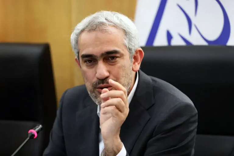 خبر وزیر اقتصاد درباره نحوه فعالیت شبکه بانکی در روزهای جنگ