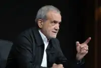 واکنش پزشکیان به انتقادها وارد شده به اظهارات امروزش | تا پای جان دفاع میکنیم واکنش پزشکیان به انتقادها وارد شده به اظهارات امروزش | تا پای جان دفاع میکنیم