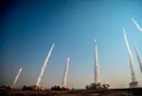 فوری / حمله شدید موشکی و پهپادی ایران به پایگاه آمریکا