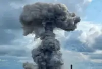 آخرین وضعیت آتش‌سوزی انبار نفت البرز / سوخت موردنیاز مردم تامین می‌شود