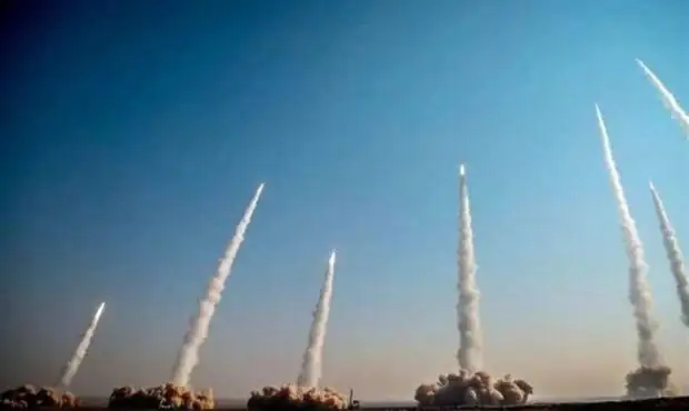 فوری / پایگاه بالگردی آمریکا در کویت با خاک یکسان شد