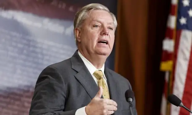 سناتور لیندسی گراهام: چرا عربستان در نبرد با ایران شرکت نمی‌کند؟