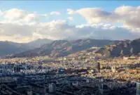 تهرانی‌ها بخوانند / آخرین وضعیت آسمان تهران پس از حمله به انبارهای نفت