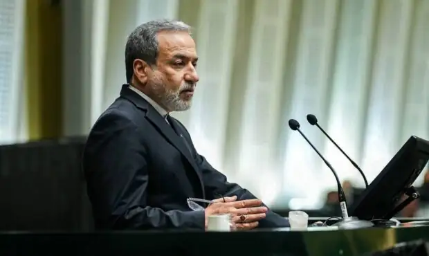 تحلیل عراقچی از موضع رهبر جدید ایران مقابل آمریکا / مذاکرات از سر گرفته می‌شود؟