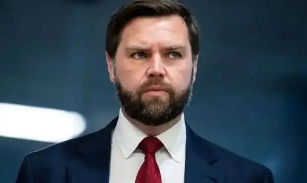 غیبت طولانی مدت جی دی ونس / مرد دوم کاخ سفید کجاست؟