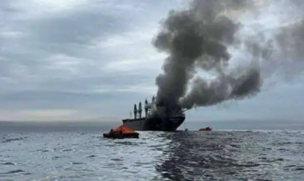 وضعیت کشتی که قصد عبور از تنگه هرمز را داشت