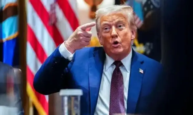 ترامپ تیم ملی فوتبال ایران را تهدید کرد